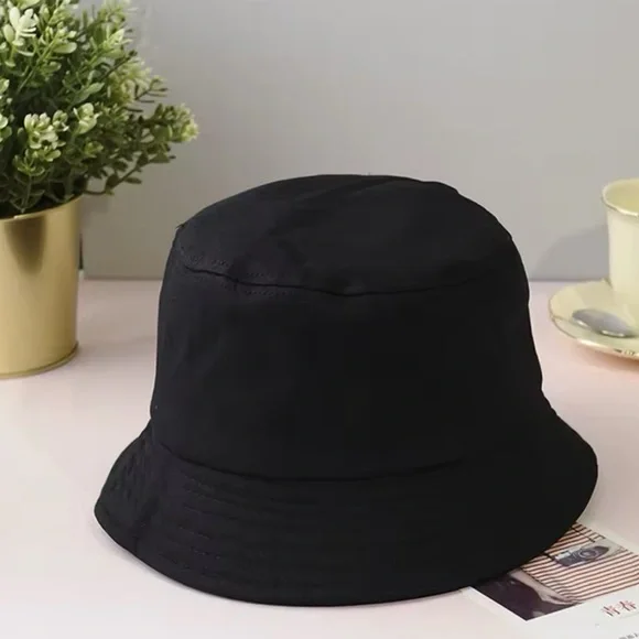 1 left! ❤️ Black Stitched Brim Bucket Hat - Picture 2 of 3